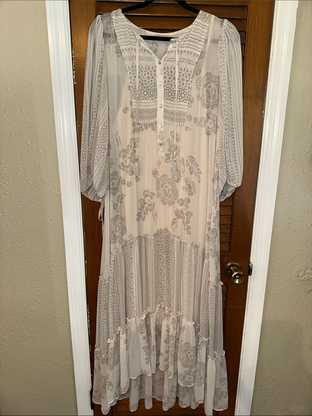 Flowy Bohemian Floral Maxi Dress